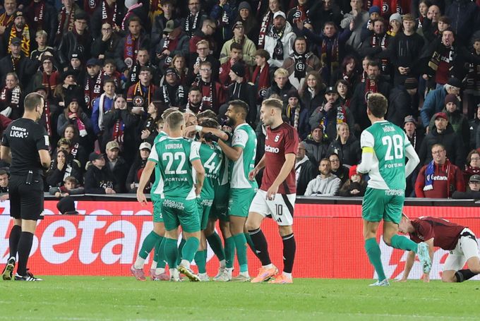 ONLINE: Sparta - Bohemians 0:1. Třetí gól už platí, Čermák překvapil Vindahla ONLINE: Sparta - Bohemians 0:1. Třetí gól už platí, Čermák překvapil Vindahla