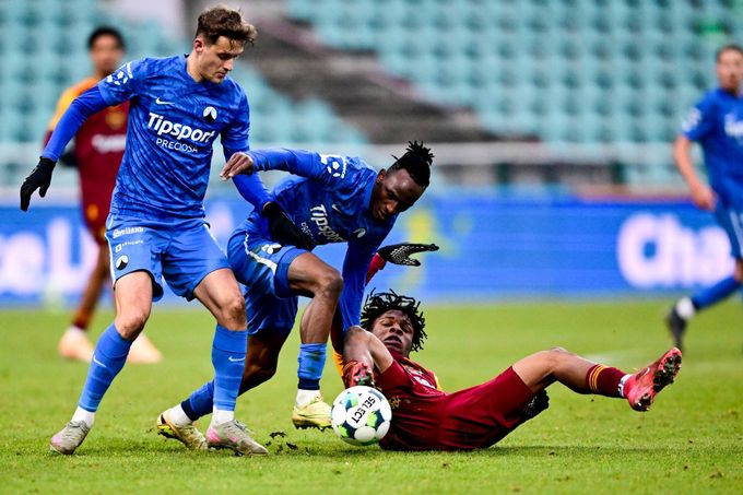 ONLINE: Liberec v závěru urval bod na Dukle, Boleslav si poradila se Zlínem ONLINE: Liberec v závěru urval bod na Dukle, Boleslav si poradila se Zlínem