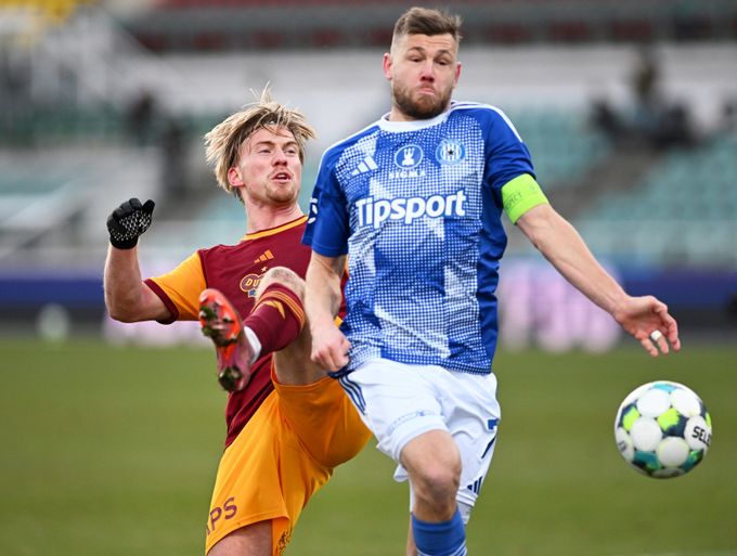 Čermák zažívá životní sezonu a táhne útok Dukly. Dva góly stačily jen na bod Čermák zažívá životní sezonu a táhne útok Dukly. Dva góly stačily jen na bod