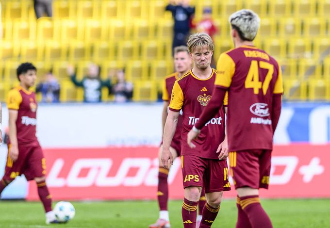 Nenalhávejme si, že český fotbal nechce v první lize Baník. Na Duklu zahraniční sudí! Nenalhávejme si, že český fotbal nechce v první lize Baník. Na Duklu zahraniční sudí!