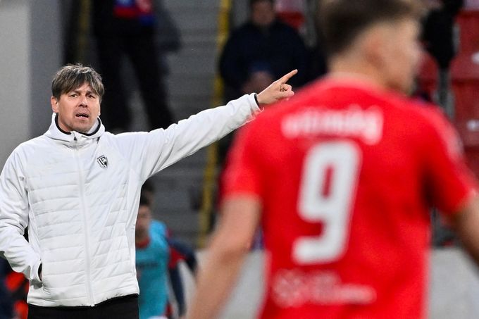 Pardubice obírají favority, Trousil rozebral úspěch v Plzni: Pohádka, mám velký respekt Pardubice obírají favority, Trousil rozebral úspěch v Plzni: Pohádka, mám velký respekt