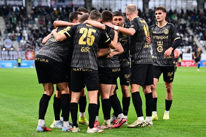 ONLINE: Boleslav bez Mandouse hraje s Duklou, Hradec vede nad Slováckem ONLINE: Boleslav bez Mandouse hraje s Duklou, Hradec vede nad Slováckem