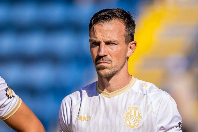 Nový kapitán Darida na téma reprezentace: Dáme včas vědět. Teď se bavme o Hradci Nový kapitán Darida na téma reprezentace: Dáme včas vědět. Teď se bavme o Hradci