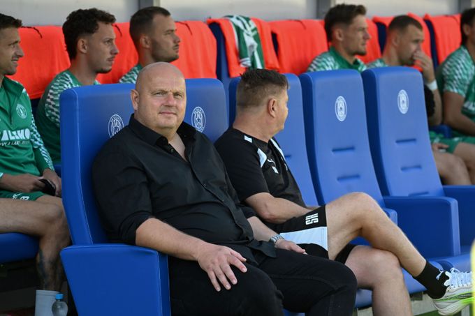Veselý: Jásira měli všude plné zuby? To Almásiho a Lischky taky... Na sestavu klepou mladí Veselý: Jásira měli všude plné zuby? To Almásiho a Lischky taky... Na sestavu klepou mladí