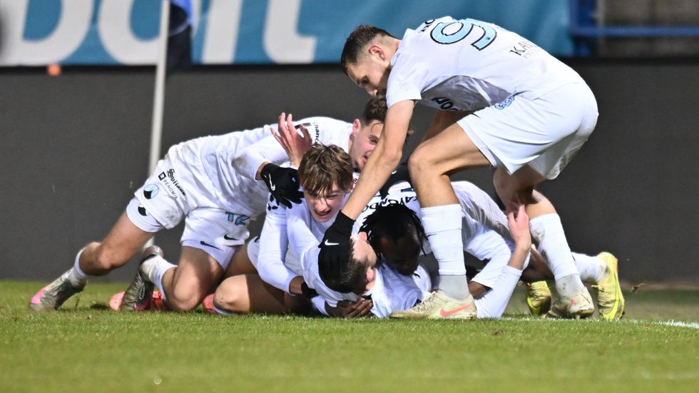 Fotbalisté Liberce slaví gól do sítě Sigmy Olomouc