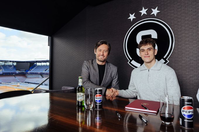 Zákulisí Vojtova přestupu: obchod za 117 milionů. Proč vyhrála Sparta před Plzní? Zákulisí Vojtova přestupu: obchod za 117 milionů. Proč vyhrála Sparta před Plzní?