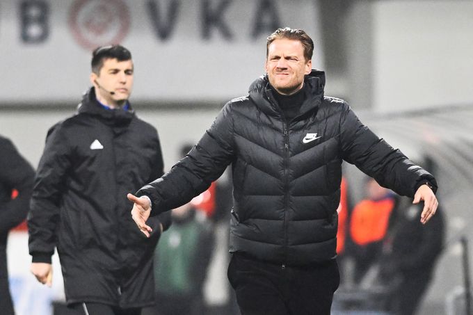 Kováč se po Plzni zlobil, vyčinil hráčům: Neakceptovatelné! Scházely mi emoce Kováč se po Plzni zlobil, vyčinil hráčům: Neakceptovatelné! Scházely mi emoce