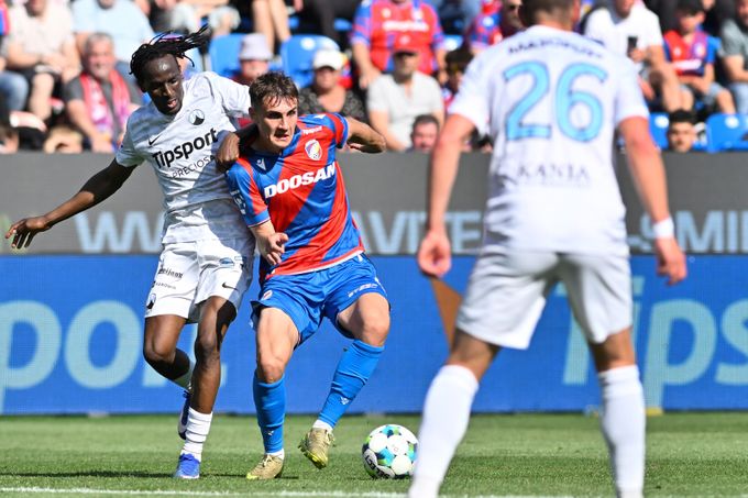 V Plzni roste nečekaná opora: Sojka slavil první trefu, chvála i pozice u Hyského V Plzni roste nečekaná opora: Sojka slavil první trefu, chvála i pozice u Hyského