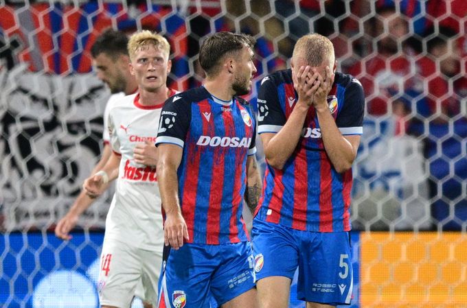 SESTŘIH: Plzeň - Zbrojovka 1:1. Nováček obral dalšího favorita, remízu zařídil Vašulín SESTŘIH: Plzeň - Zbrojovka 1:1. Nováček obral dalšího favorita, remízu zařídil Vašulín