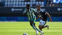 Peter Kareem z Bohemians a Louis Lurvink ze Sigmy