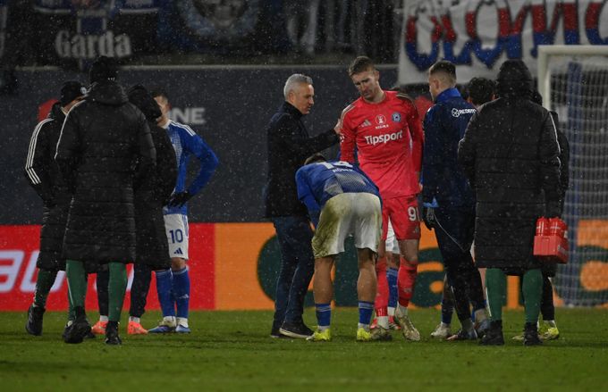 Janotka přes prohru chválil: Lurvink byl dominantní, je na něj spoleh. Před Krčíkem smekám Janotka přes prohru chválil: Lurvink byl dominantní, je na něj spoleh. Před Krčíkem smekám