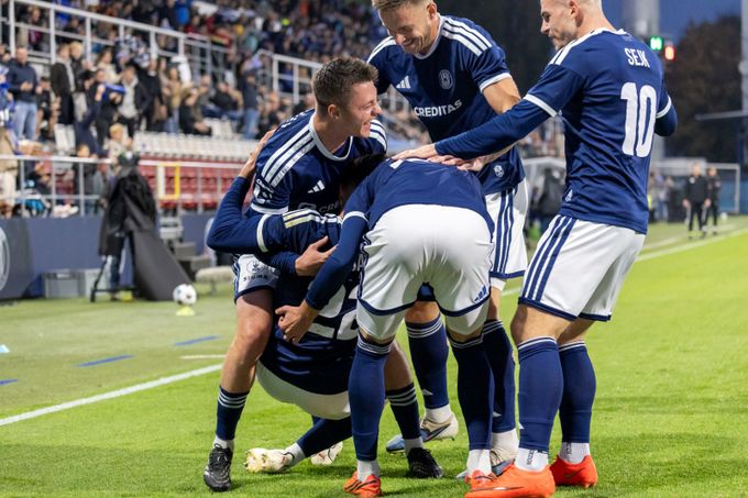 ONLINE: Olomouc - Liberec 1:0. Mladá Boleslav porazila Teplice, Pardubice uspěly proti Zlínu ONLINE: Olomouc - Liberec 1:0. Mladá Boleslav porazila Teplice, Pardubice uspěly proti Zlínu
