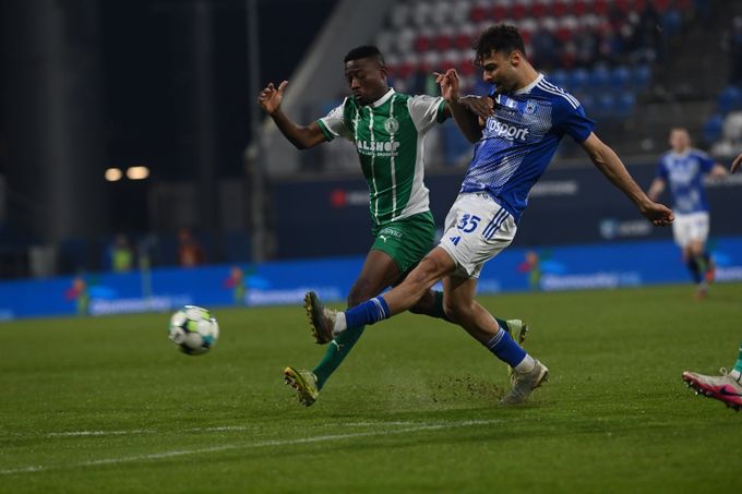 SESTŘIHY: Olomouc má další výhru, pátá prohra Karviné v řadě. Plzeňský kolaps, obě „S“ slaví SESTŘIHY: Olomouc má další výhru, pátá prohra Karviné v řadě. Plzeňský kolaps, obě „S“ slaví