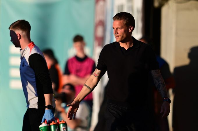 Šok v Liberci! Nezmar odvolal Kováče, přichází slovenský trenér. Ozve se Hapal? Šok v Liberci! Nezmar odvolal Kováče, přichází slovenský trenér. Ozve se Hapal?