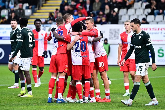 ONLINE: Jablonec - Slavia 0:1. Na konci poločasu otevřel skóre Mubarak ONLINE: Jablonec - Slavia 0:1. Na konci poločasu otevřel skóre Mubarak