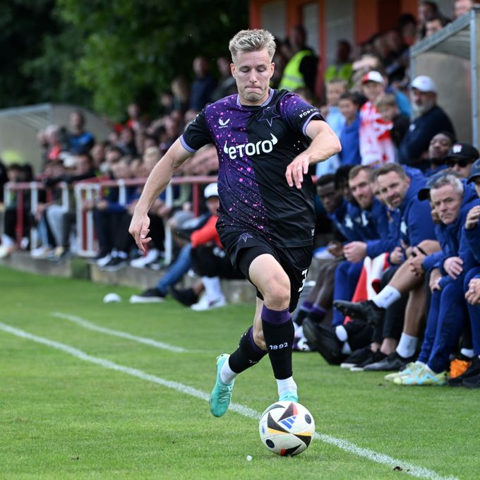 Zmrzlý už se Slavií asi neodletí ani do Marbelly. Zájem je z Česka, Polska i Německa Zmrzlý už se Slavií asi neodletí ani do Marbelly. Zájem je z Česka, Polska i Německa