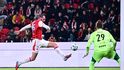 Tomáš Chorý střílí gól proti Slovácku
