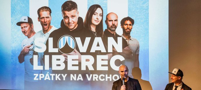 Jan Nezmar na premiéře nového dokumentu Slovan Liberec: Zpátky na vrchol