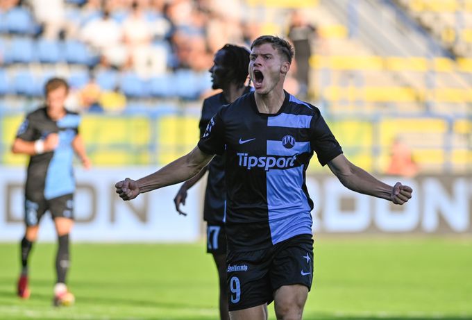 Liberec vyučil nulový Zlín. Kouč Červenka asi přežije. Ke konci to byl zmar, řekl Fukala Liberec vyučil nulový Zlín. Kouč Červenka asi přežije. Ke konci to byl zmar, řekl Fukala