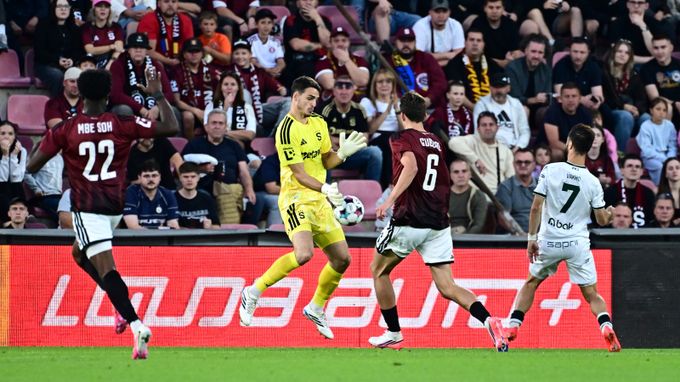 ONLINE: Sparta - Jablonec 1:0. Velká šance hostů, Čanturišvili ale Surovčíka nepřekonal ONLINE: Sparta - Jablonec 1:0. Velká šance hostů, Čanturišvili ale Surovčíka nepřekonal