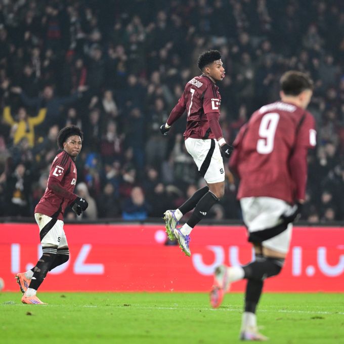 ONLINE: Sparta - Liberec 1:1. Sparta srovnává, po rohovém kopu dal N'Guessan vlastní gól ONLINE: Sparta - Liberec 1:1. Sparta srovnává, po rohovém kopu dal N'Guessan vlastní gól