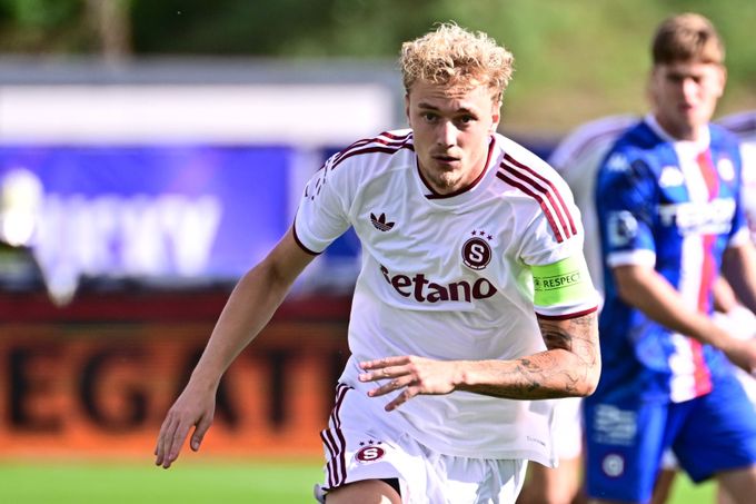 ONLINE: Artis - Sparta 0:4. Letenští drtí soupeře, z penalty zvýšil Karabec ONLINE: Artis - Sparta 0:4. Letenští drtí soupeře, z penalty zvýšil Karabec