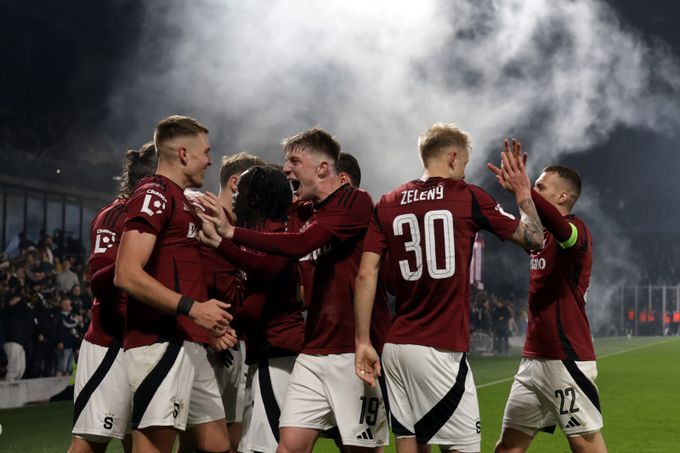 Sparta - Baník 5:2. Divoká přestřelka a bláznivý závěr na Letné, domácí slaví Sparta - Baník 5:2. Divoká přestřelka a bláznivý závěr na Letné, domácí slaví