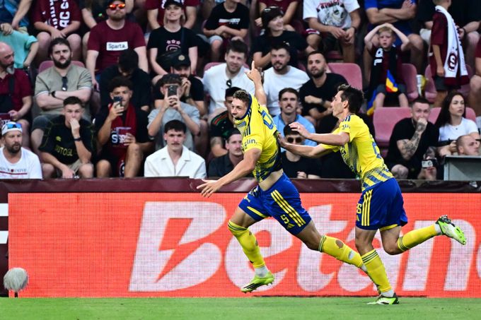 ONLINE: Sparta - Zlín 2:1. Bleskurychlá odpověď Pražanů. Premiérově se trefil Brunes ONLINE: Sparta - Zlín 2:1. Bleskurychlá odpověď Pražanů. Premiérově se trefil Brunes