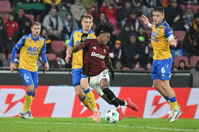 ONLINE: Sparta - Teplice 1:1. Hosté vzdorují, Preciado dostal žlutou za simulování ONLINE: Sparta - Teplice 1:1. Hosté vzdorují, Preciado dostal žlutou za simulování