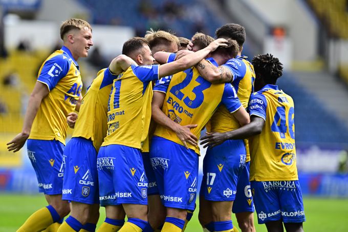 ONLINE: Teplice - Baník 2:0. Obrovská komplikace pro Ostravu v boji o záchranu ONLINE: Teplice - Baník 2:0. Obrovská komplikace pro Ostravu v boji o záchranu