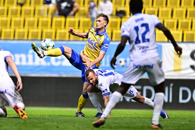 Teplice - Baník 2:1. Ostravu čeká při nejlepším baráž, Slovácko vyhrálo na Dukle Teplice - Baník 2:1. Ostravu čeká při nejlepším baráž, Slovácko vyhrálo na Dukle