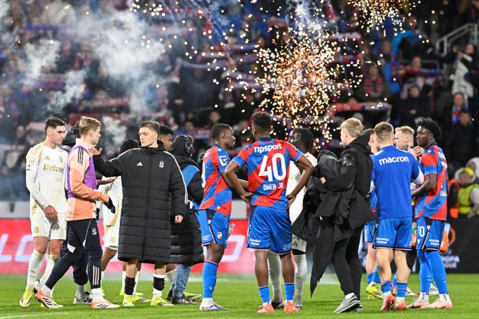 Naši ligu ovládá VAR! Z Plzně jsem byl zaskočen, jak... Boj v Edenu? Jděte se vycpat Naši ligu ovládá VAR! Z Plzně jsem byl zaskočen, jak... Boj v Edenu? Jděte se vycpat