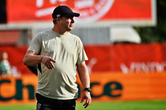 Svědík po derby: Vaníček je drzej jako opice, smál se kouč Zbrojovky. Slavia? Ostuda! Svědík po derby: Vaníček je drzej jako opice, smál se kouč Zbrojovky. Slavia? Ostuda!