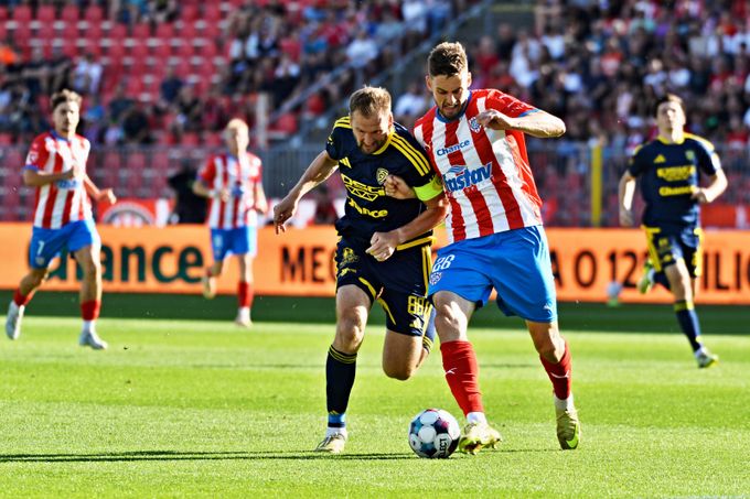 Stoper Zbrojovky Vedral: První gól a hned vítězný. Vašulín? Dokonalý střelec, říká Stoper Zbrojovky Vedral: První gól a hned vítězný. Vašulín? Dokonalý střelec, říká