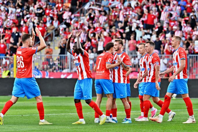 ONLINE: Baník - Sigma. Moravská přestřelka pro Zbrojovku, Artis otočil v Pardubicích ONLINE: Baník - Sigma. Moravská přestřelka pro Zbrojovku, Artis otočil v Pardubicích