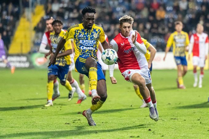 Olomouc chtěla koupit oporu Zlína. Kluby se ale u Ghaňana nedohodly na penězích Olomouc chtěla koupit oporu Zlína. Kluby se ale u Ghaňana nedohodly na penězích