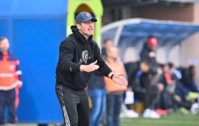 Červenka se smál: Jediný cíl? Aby nám Slončík nedal gól. S Hyským to má 3:0! Červenka se smál: Jediný cíl? Aby nám Slončík nedal gól. S Hyským to má 3:0!