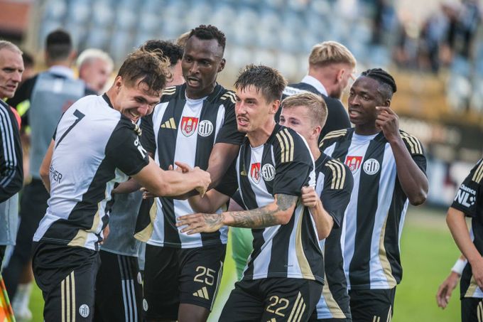 Ústí v druhé lize vysoko přehrálo rezervu Baníku! České Budějovice zdolaly Prostějov Ústí v druhé lize vysoko přehrálo rezervu Baníku! České Budějovice zdolaly Prostějov