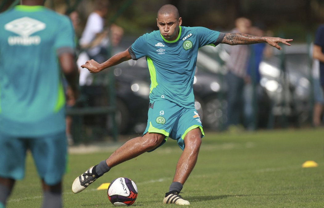 Jednou z nových posil Chapecoense je zkušený útočník Wellington Paulista