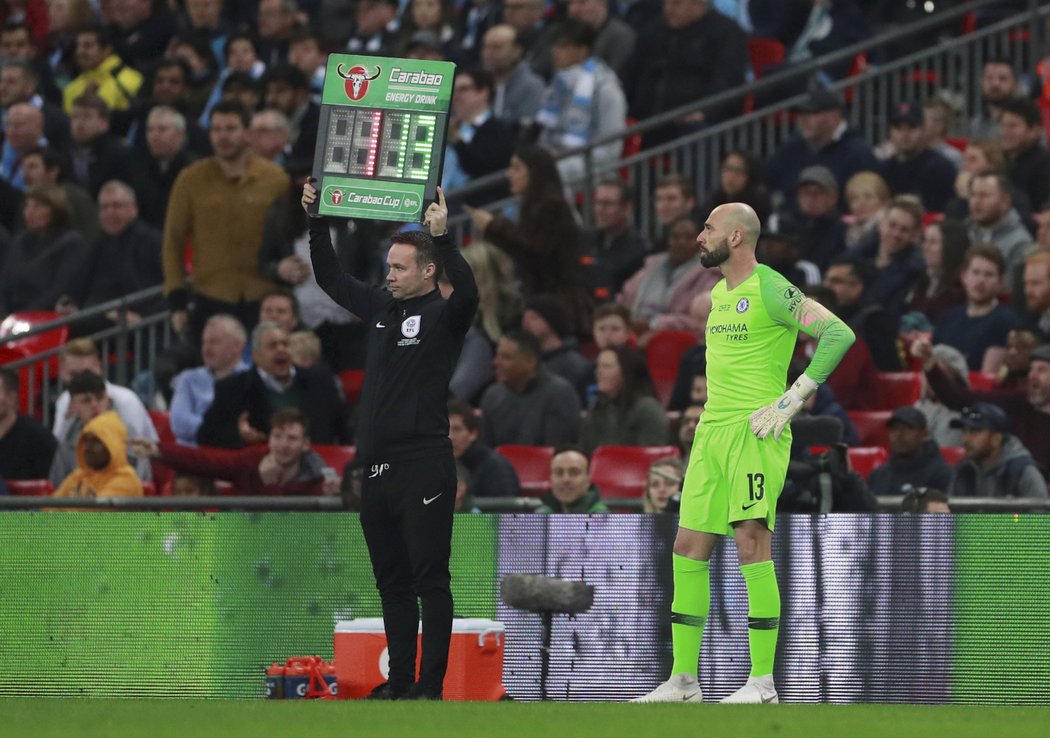 Willy Caballero už stál připravený u lajny, nakonec se na něj ale nedostalo