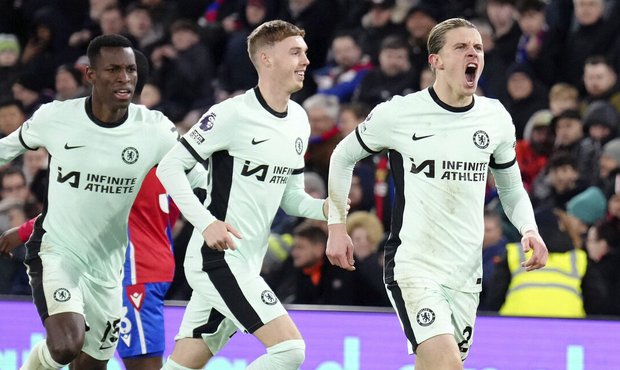 Chelsea otočila duel na Crystal Palace, v závěru rozhodl hrdina Gallagher