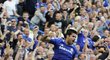 Útočník Chelsea Diego Costa se raduje po gólu do sítě Leicesteru