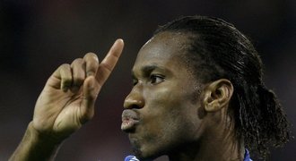 VIDEO: Drogba si zatancoval s protihráčem