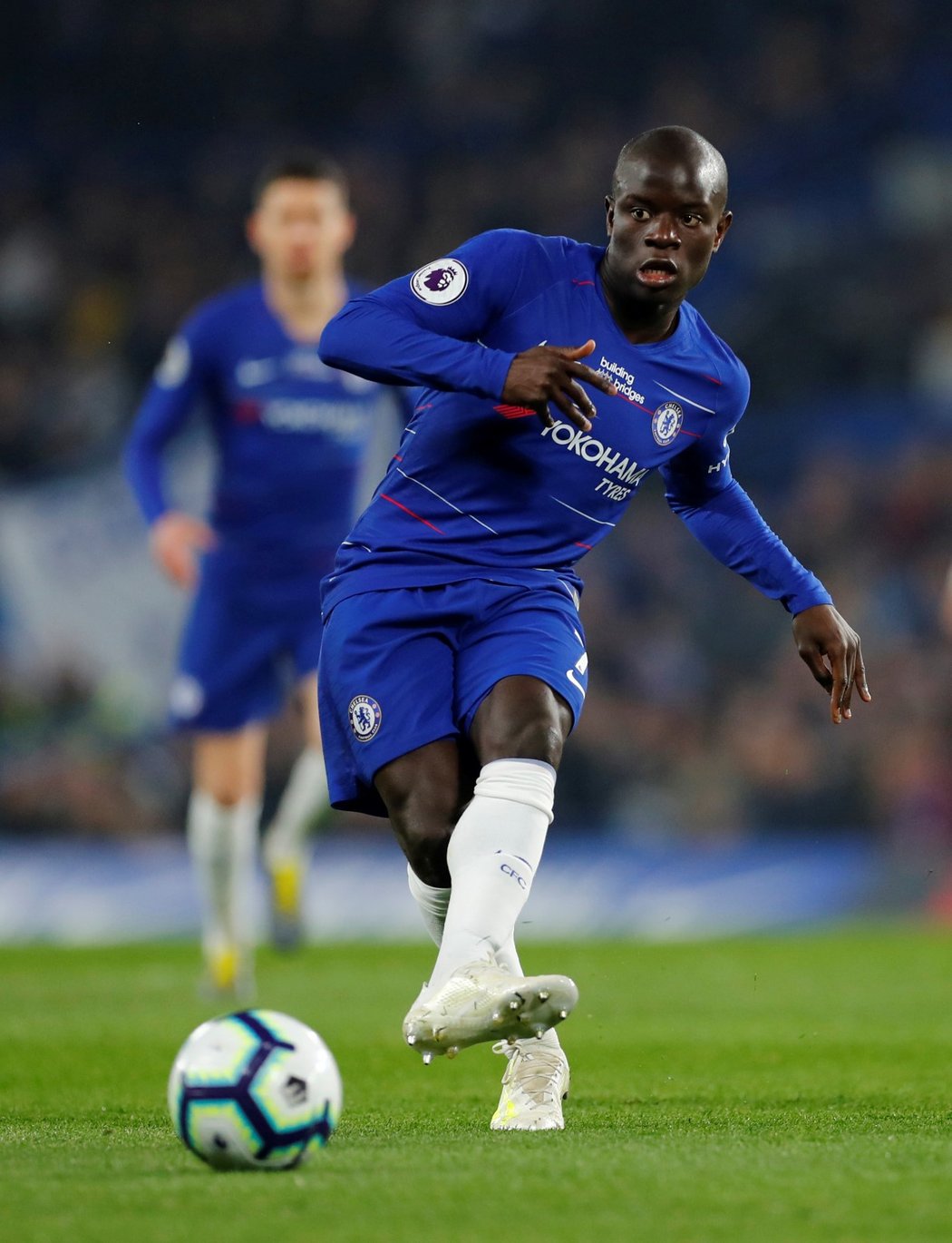 Francouzský středopolař N&#39;Golo Kante v dresu londýnské Chelsea