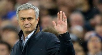 Mourinho zůstane v Chelsea, ví Ancelotti. Nelíbí se mu přístup hráčů