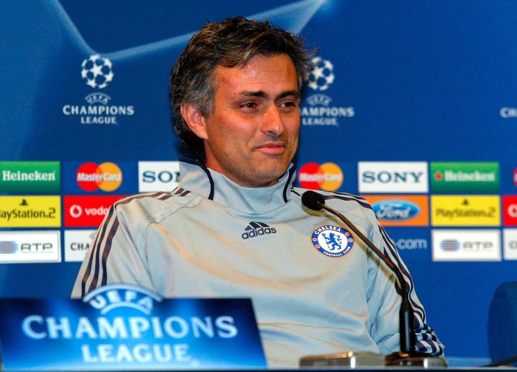 Trenér José Mourinho během svého působení v Chelsea