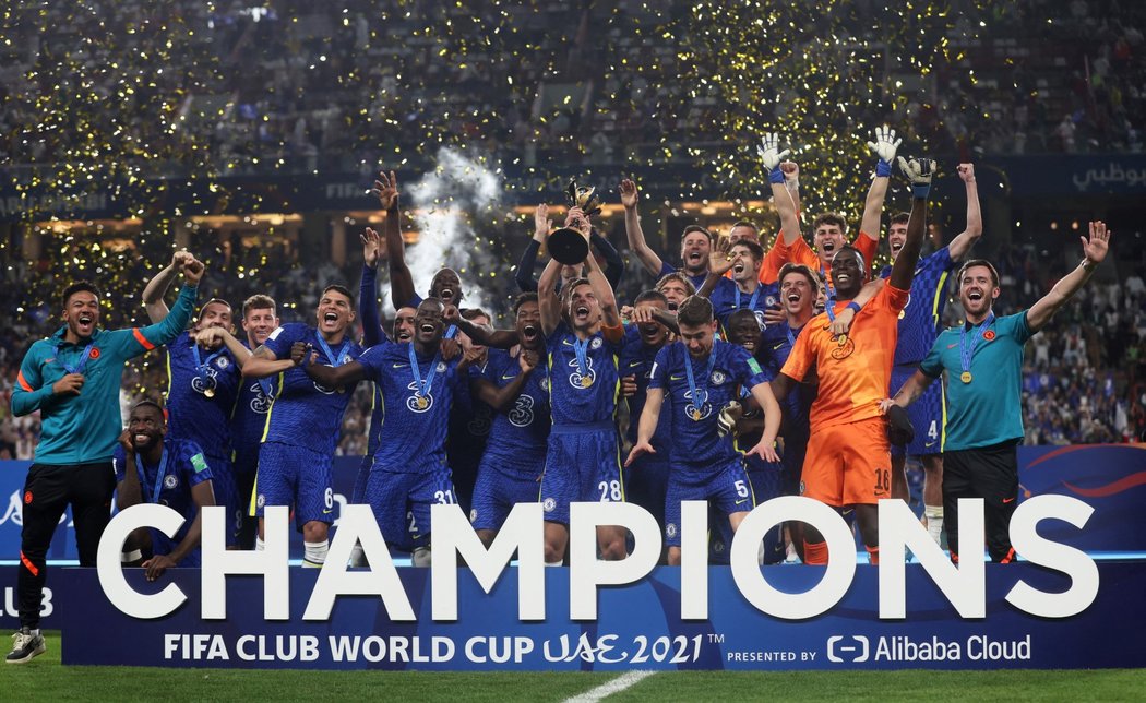 Fotbalisté Chelsea poprvé ovládli mistrovství světa klubů.