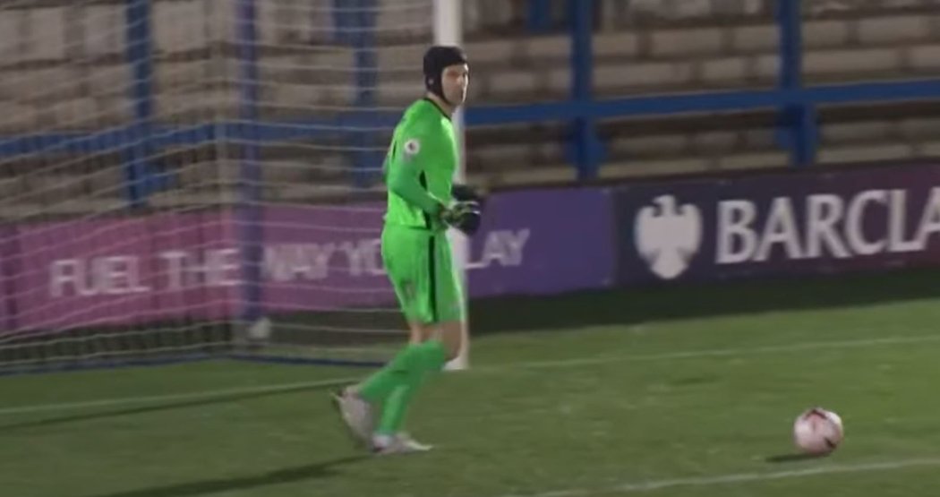 Petr Čech se vrátil, nastoupil za Chelsea U23