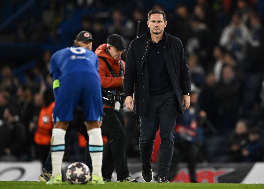 Smutný trenér Chelsea Frank Lampard