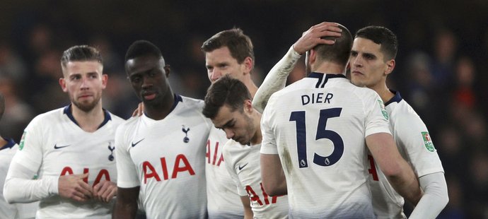 Hráči Tottenhamu v penaltovém rozstřelu dvakrát selhali